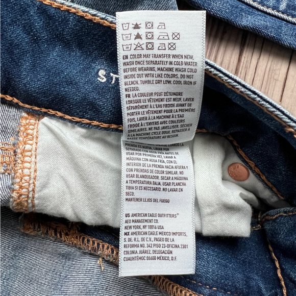 American Eagle Straight Leg Jeans 6 Short - Picture 4 of 11